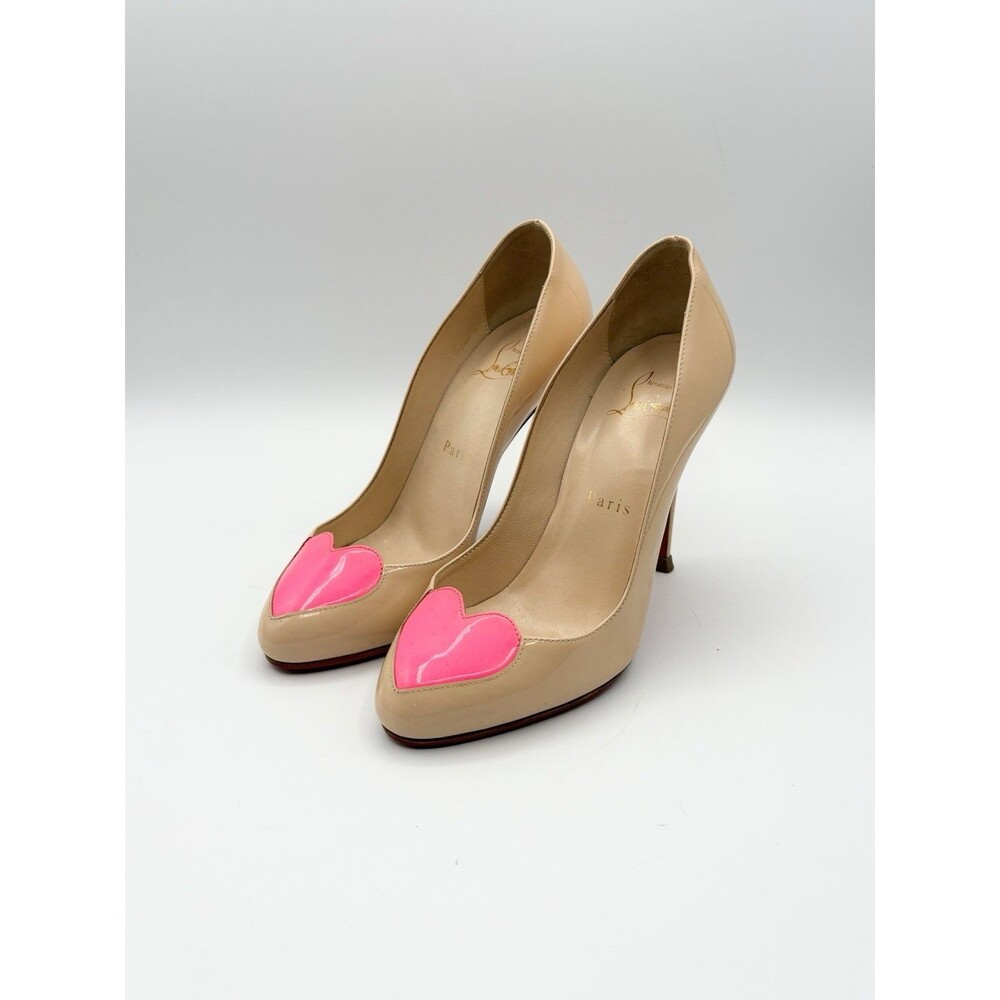 Christian Louboutin Nude & Pink Patent Leather Doracora Heart 100 Heels EU 36